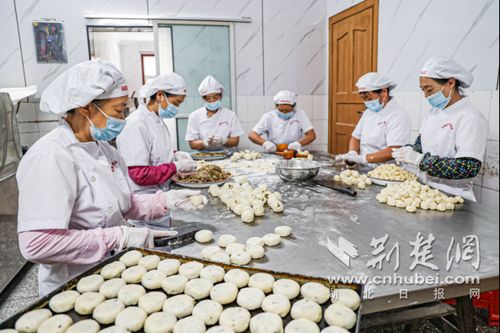 保康 税 月 相伴 守护中秋团圆味
